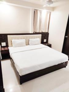 Hotel Amfahh Inn
