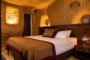 la mar cave cappadocia