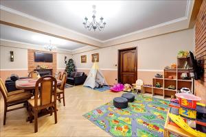 Willa Sichelscy - apartamenty i pokoje z aneksami kuchennymi - rabat 20 procent na Termy Szaflary oraz Gorący Potok oraz 15 procent rabatu na Bramę Gorce