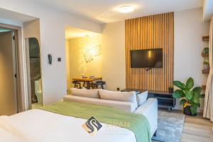 Altura Studio Apartment 2115