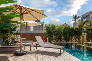 NEW Beachfront 3-bedrooms Apartment in Tamarin, Ocean Legend