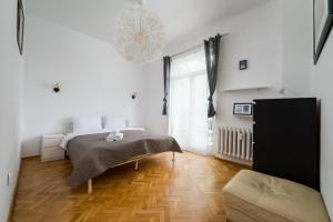 Elektrownia Powiśle Homely Apartment by BookingHost