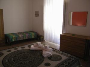 Mi manda Picone da Lollis Liberty Apartment