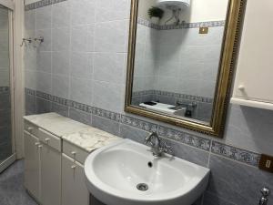 Ziani Home
