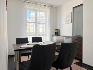 MARGI City Aparthotel