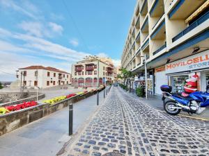 Aromas Suites Apartments