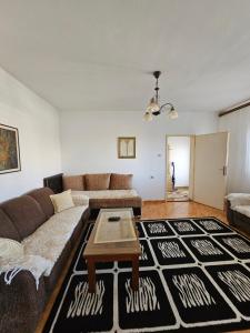 Zlatni apartman