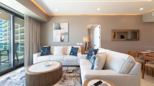 Stunning Beachfront 3BR Condo with Panoramic Ocean Views and Private Balcony