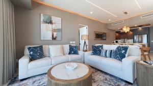 Stunning Beachfront 3BR Condo with Panoramic Ocean Views and Private Balcony