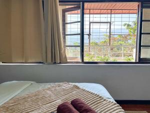 City center room with mountain view