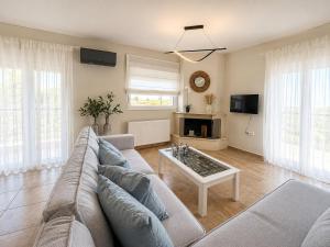 DM Apartments