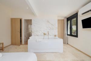 Maison Cantalupo Piscine Balnéo