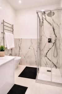 Elegant and Peaceful Apartment in EUR - Fully Renovated with Balcony