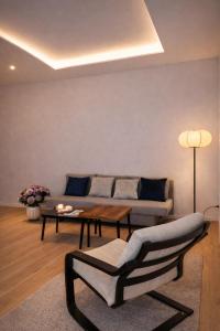 Elegant and Peaceful Apartment in EUR - Fully Renovated with Balcony