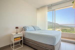 Apto de Lujo con Piscina - Balcón y Vista Increíble