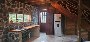 Romantic Getaway Luxury Cabin with Whirlpool
