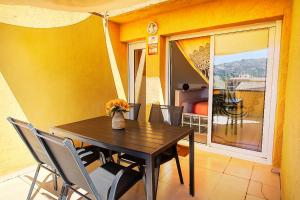 Hauzify I Apartament Casals