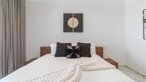 Beachfront Luxury Condo with Stunning Ocean Views at Encantame Soleil
