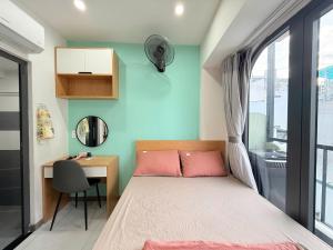 Unihomes Apartment 414 Q10