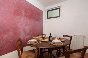 Le Bonille Wine Collection
