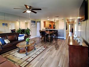 Edgewater Villa #2112