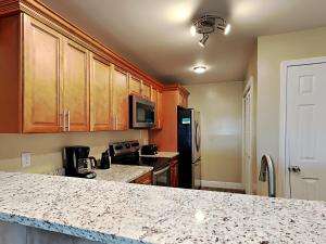 Edgewater Villa #2112