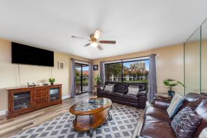 Edgewater Villa #2112