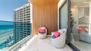 Studio at Encantame Soleil with King Bed for Two in Puerto Peñasco
