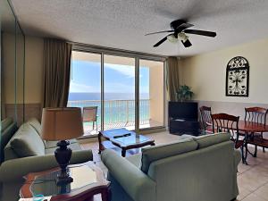 Majestic Beach Towers I #914