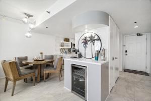 One Seagrove Place #1308 - "Love at First Sight"