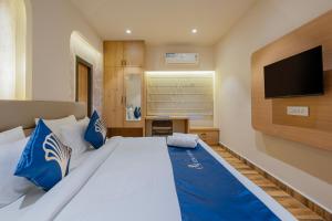 Hotel Elvo Suites, Madhapur, HITEC City