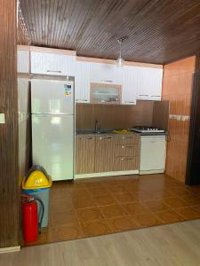 AYDER LEVUT Bungalov
