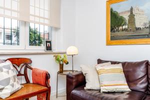 Augusto - a family house with pool in the heart of Lisbon