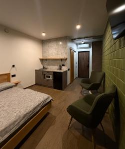 ArtHoff Apartments