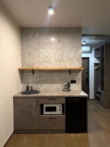 ArtHoff Apartments