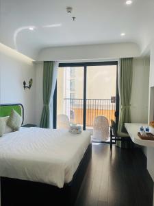 TMQ Seaview Studio at Clock Tower - Sunset Town