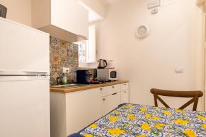 Holiday House Annunziata 2