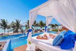 The Pyramid Cancun by Oasis -Premium GourmetInclusive
