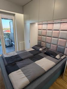 Klimatyzowany Apartament Seminaryjska w centrum Kielc, parking