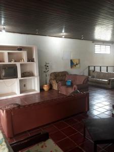 Magnífica Chácara com Fundo para a Represa