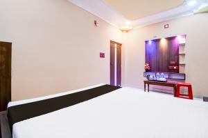Hotel O Canteen Hotel