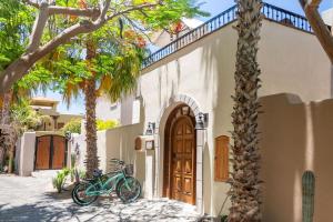 Ideal home, Perfect location in Loreto Bay, steps from the Beach With Private Pool By Casago