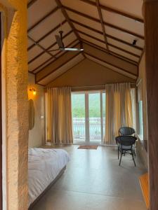 Amberdara Resort