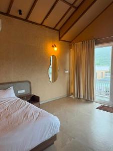 Amberdara Resort