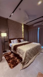 Luxury Studio by IshAura Greater Noida