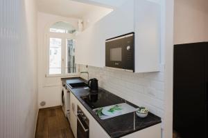 Alloro Apartment