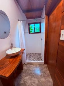 5 - Bungalow with Pool in la Fortuna with Breakfast