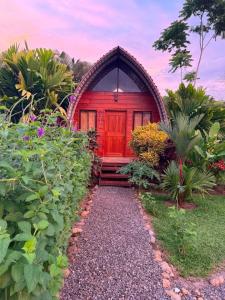 2 - Bungalow with Pool in la Fortuna with Breakfast