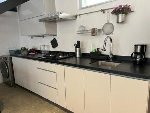 Casa La Paz Lofts & Suites