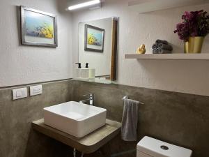 Casa La Paz Lofts & Suites